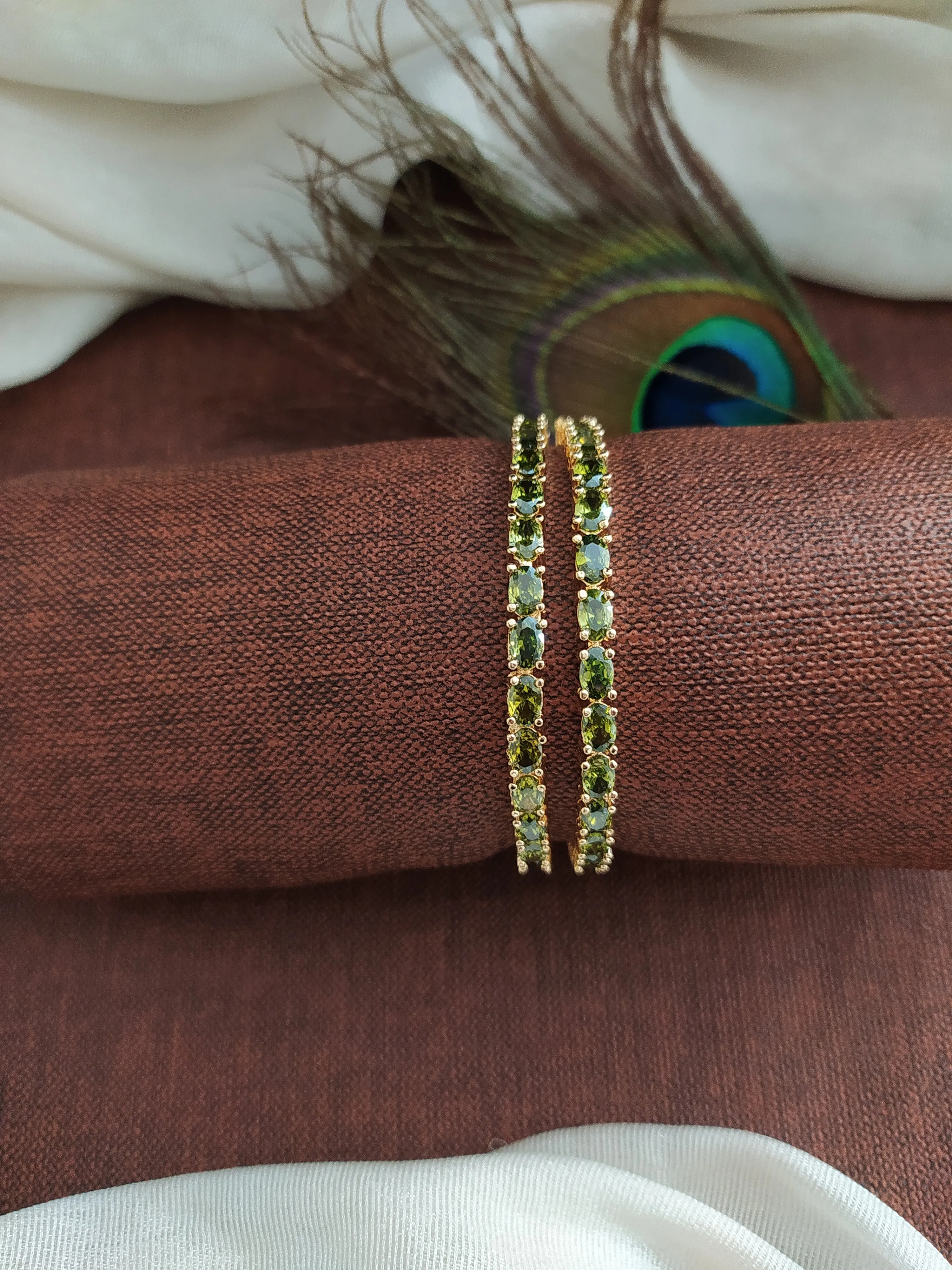 Captivate with Emerald Elegance: Gold-Plated Diamond Bangles (Zircon/AD)