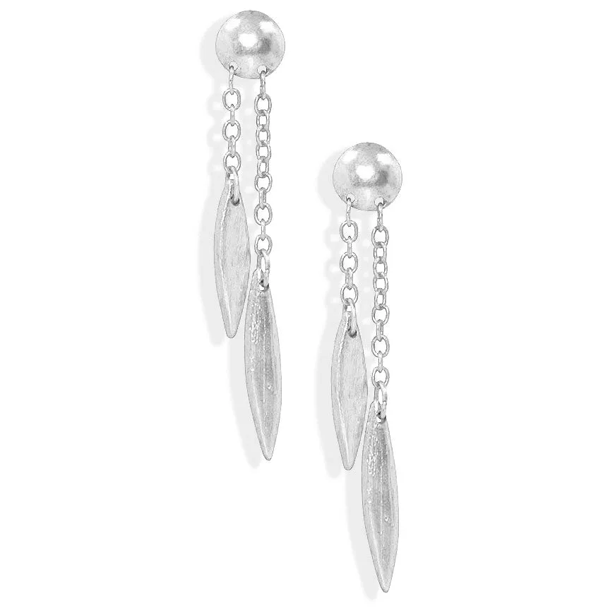 Feather dangle earrings