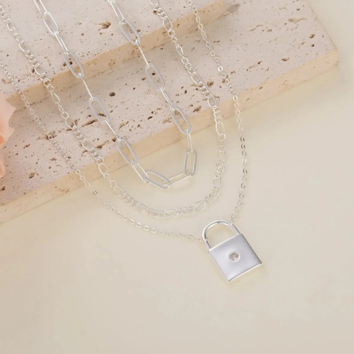 Kyerlyn Sliver Layered Lock Necklaces