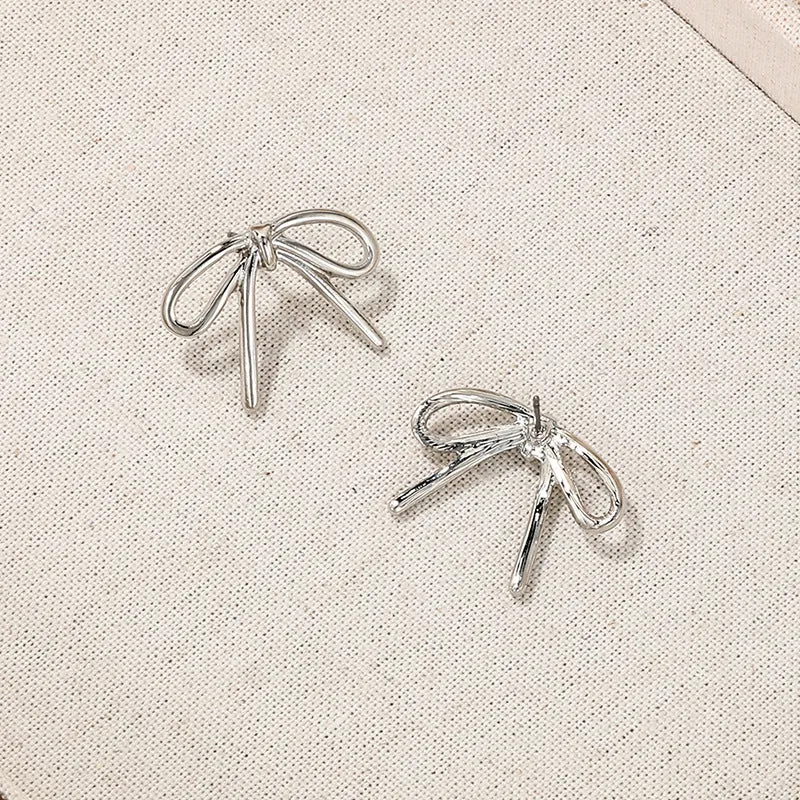 Luxurious Bow Earrings from Planderful: Vienna Verve Collection