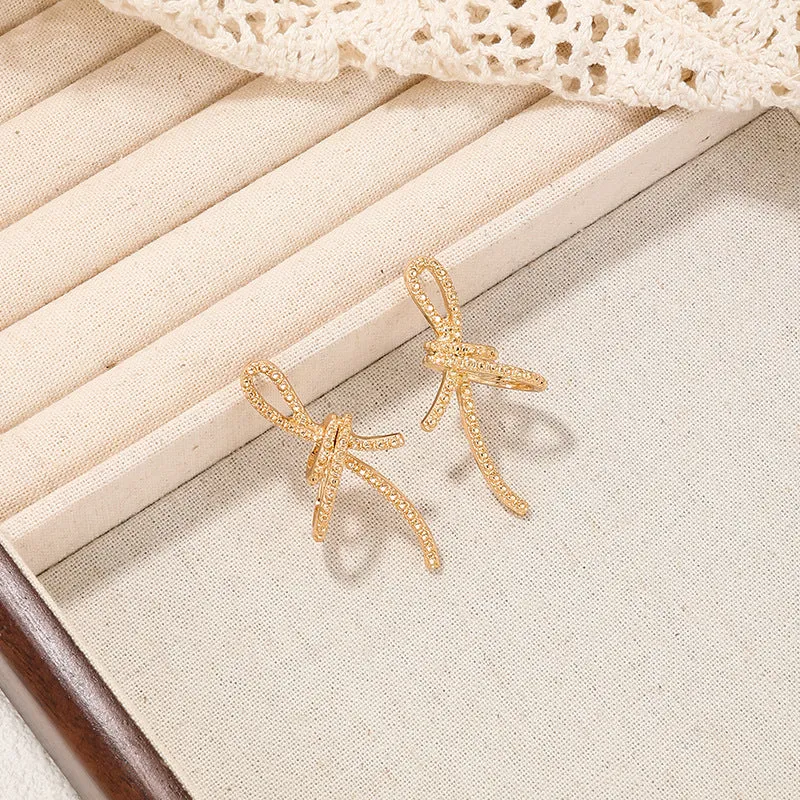 Luxurious Bow Earrings from Planderful: Vienna Verve Collection