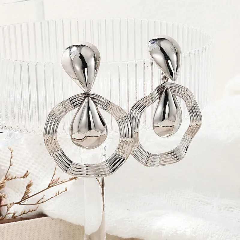 Luxurious Long Water Droplet Shaped Earrings Set with Circular Design, Wholesale Opportunity