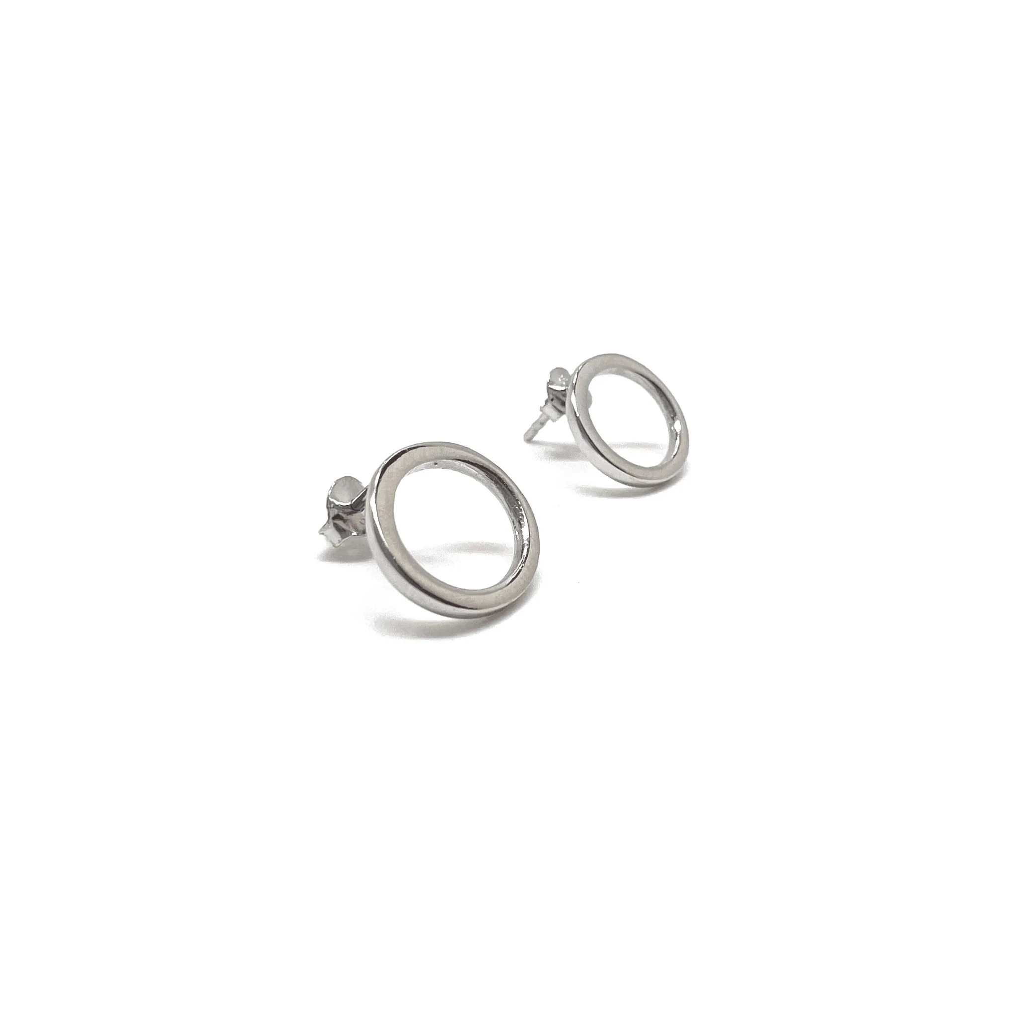 Stud earrings, Round Sterling silver earrings, Dainty Silver earrings