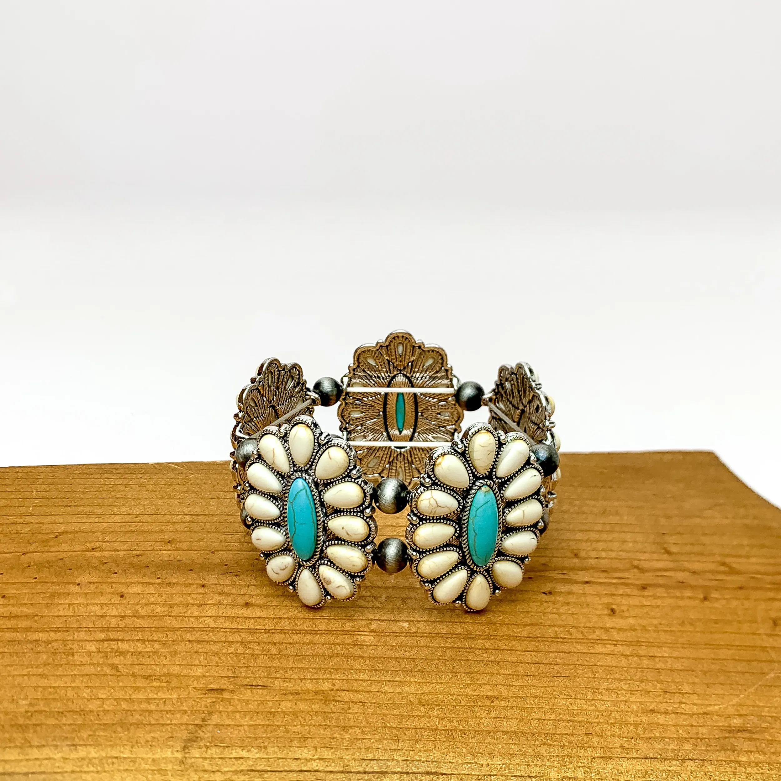 Western Concho Silver Tone Stretchy Bracelet in Turquoise and Ivory